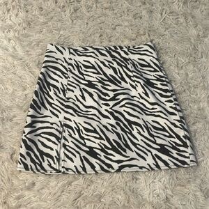 Zebra skirt never worn